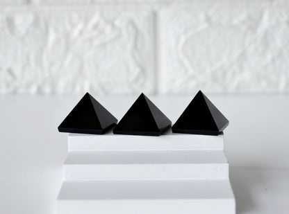 Black Tourmaline Pyramids (Promote Courage and Self-Confidence)