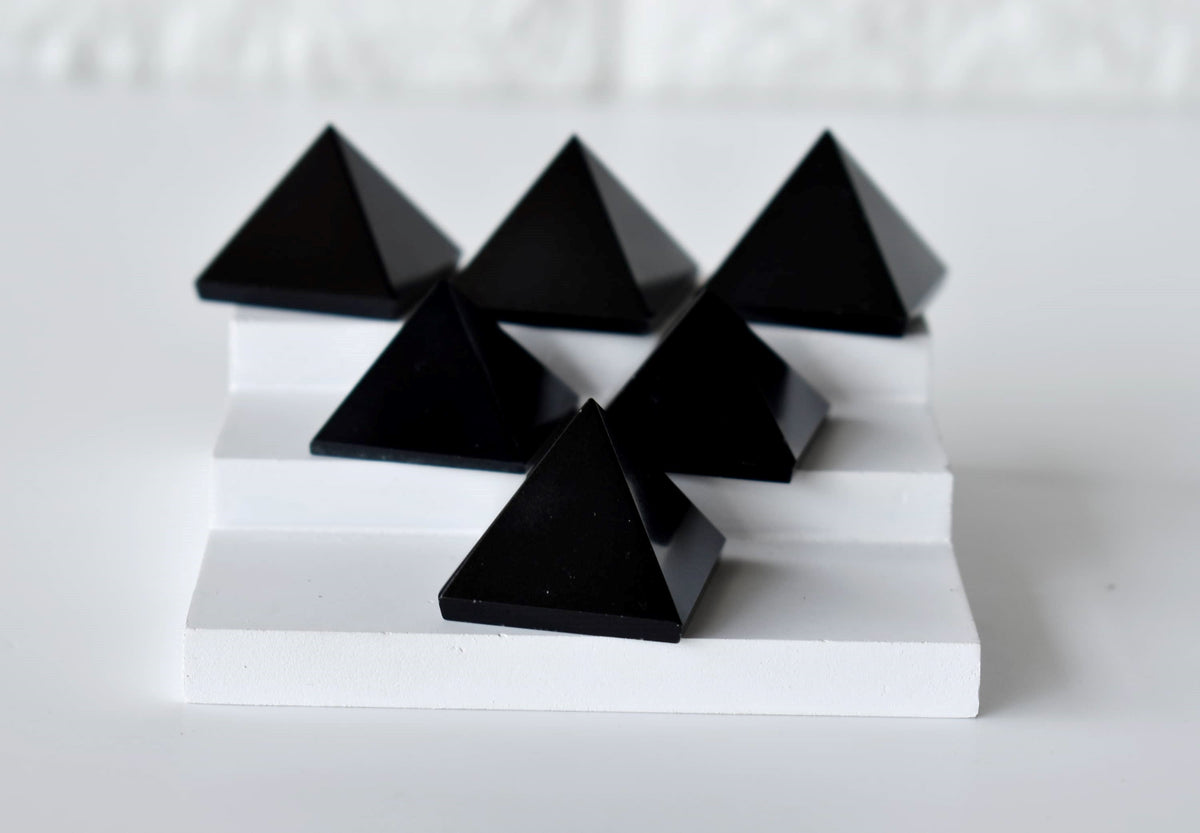 Black Tourmaline Pyramids (Promote Courage and Self-Confidence)