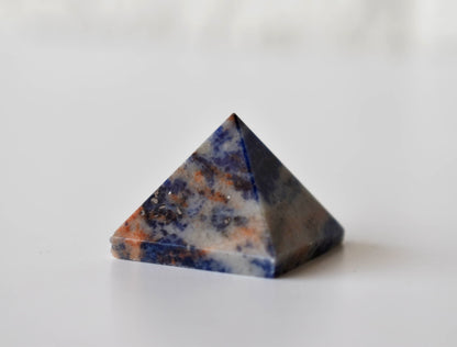 Sodalite Pyramids (Emotional Balance and Self-Trust)  DestGlow