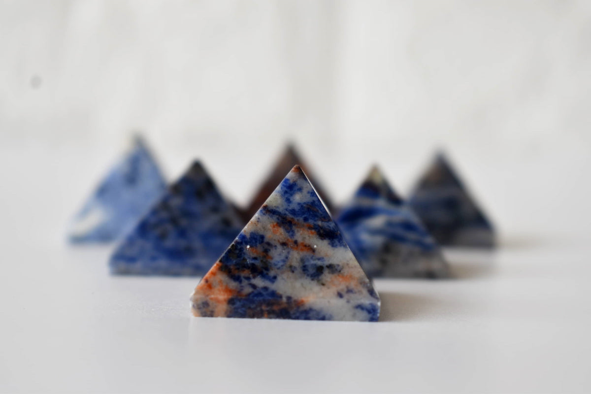 Sodalite Pyramids (Emotional Balance and Self-Trust)  DestGlow