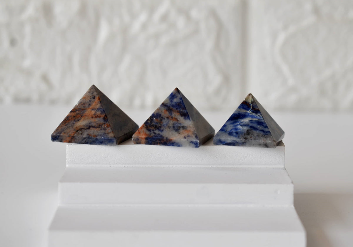 Sodalite Pyramids (Emotional Balance and Self-Trust)  DestGlow