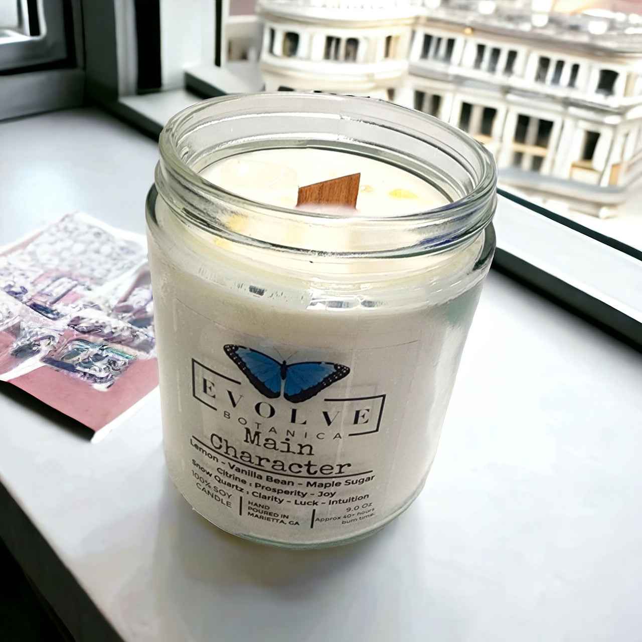 Classic 9oz Jam Jar Crystal Soy Candle - Main Character (Citrine &amp; Snow Quartz)