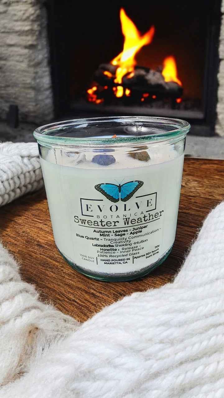 Rocks Candle - Sweater Weather (Wood Wick, Howlite (Patience, Peace), Labradorite (Shielding, Intuition), Sodalite (Nurturing, Awareness), Soy Candle)