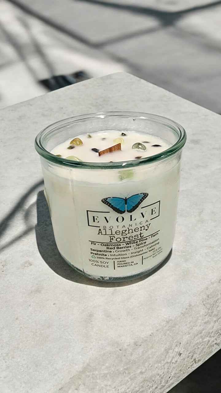 Rocks Candle - Allegheny Forest (Wood Wick Serpentine &amp; Prehnite Gemstone Soy Candle)