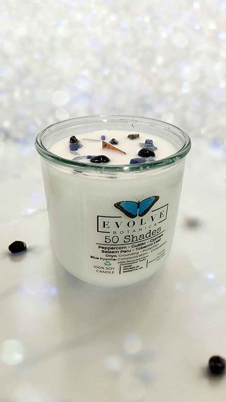 Rocks Candle – 50 Shades (Wood Wick, Onyx &amp; Blue Kyanite, Soy Candle)