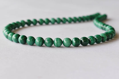 Malachite Beads, Natural Round Crystal Beads 4 to10mm.  DestGlow