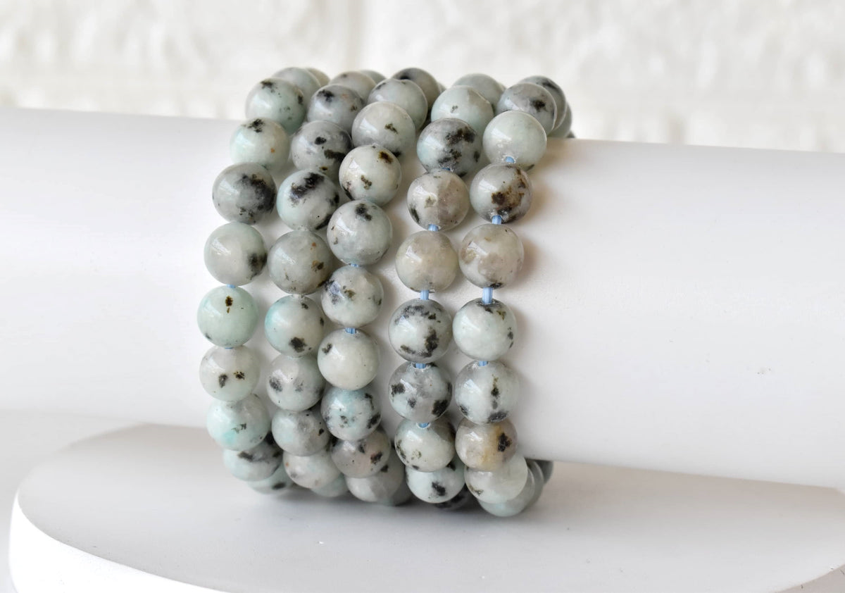 Kiwi Jasper Bracelet (Peace Of Mind and Communicataion)  DestGlow