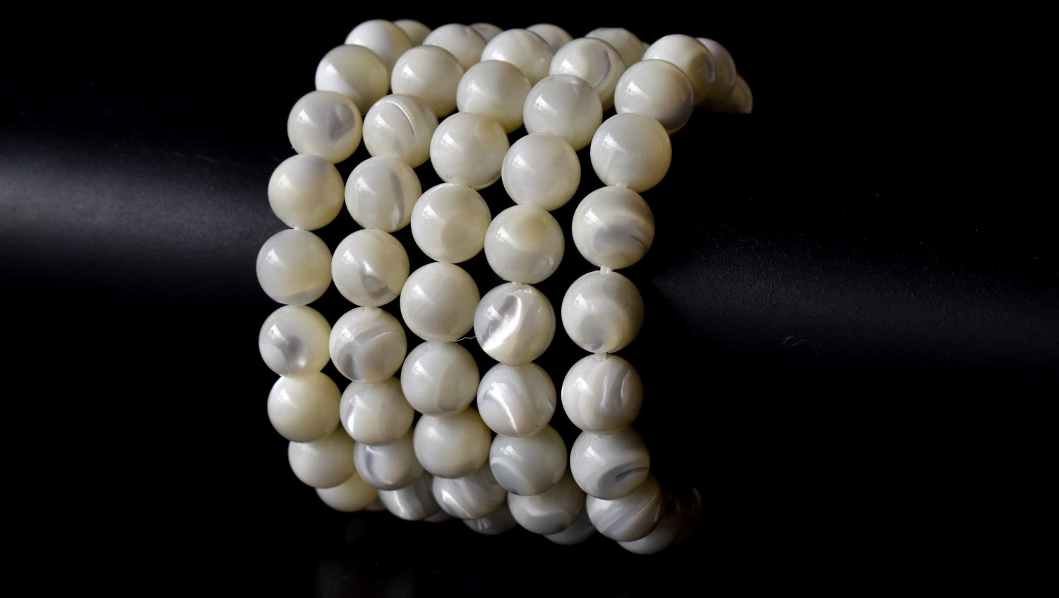 MOP Bracelet (Relaxation and Stress Relief)  DestGlow