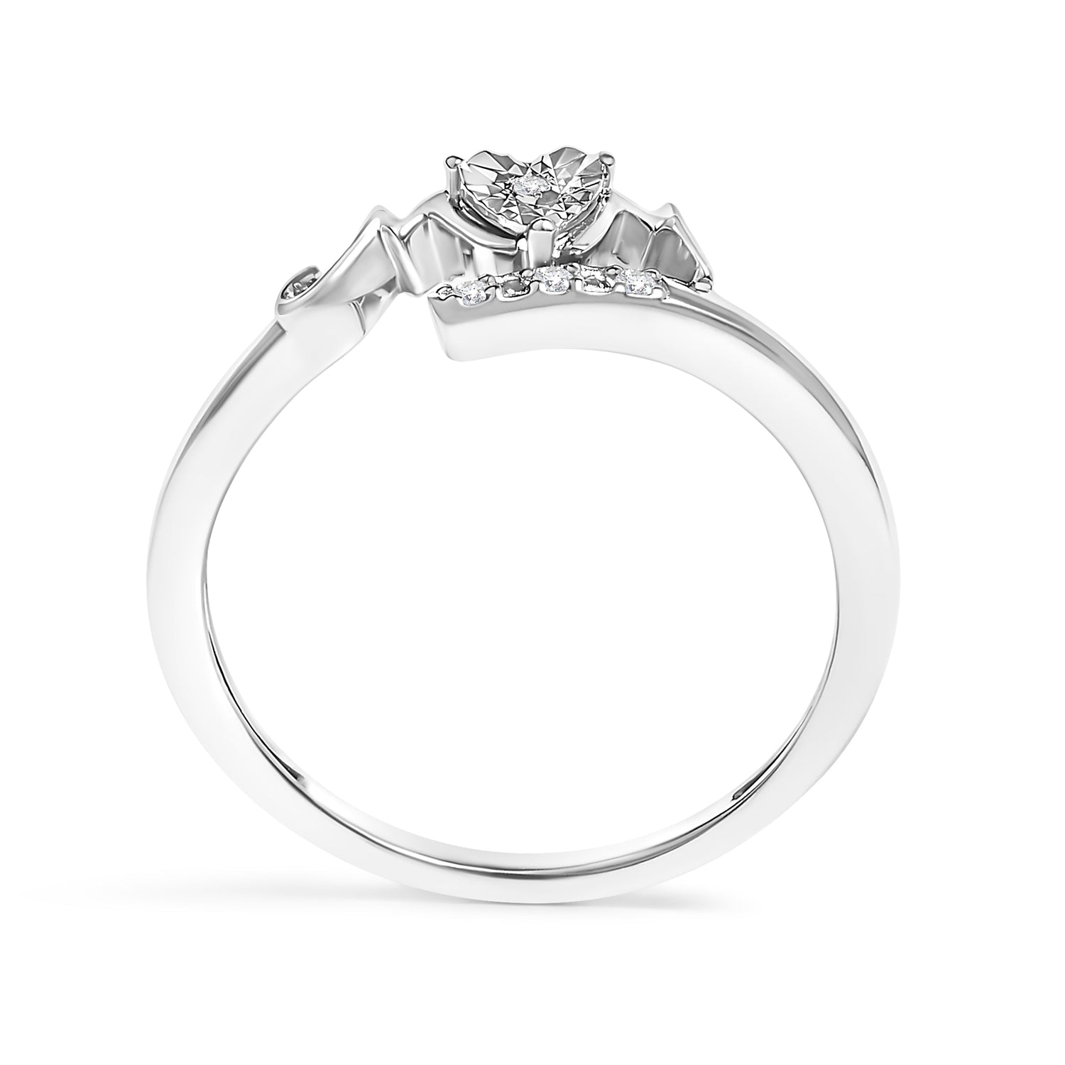 .925 Sterling Silver Diamond Accent "MOM" Heart Ring (J-K Color, I2-I3 Clarity) - Ring Size 7  DestGlow