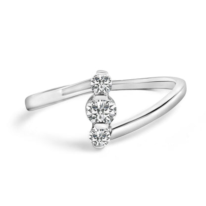 10K White Gold 1/4 Cttw Lab Grown Diamond Vertical Three Stone Ring by Bids.com