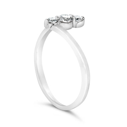 10K White Gold 1/4 Cttw Lab Grown Diamond Vertical Three Stone Ring by Bids.com