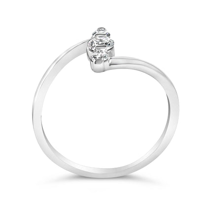 10K White Gold 1/4 Cttw Lab Grown Diamond Vertical Three Stone Ring by Bids.com