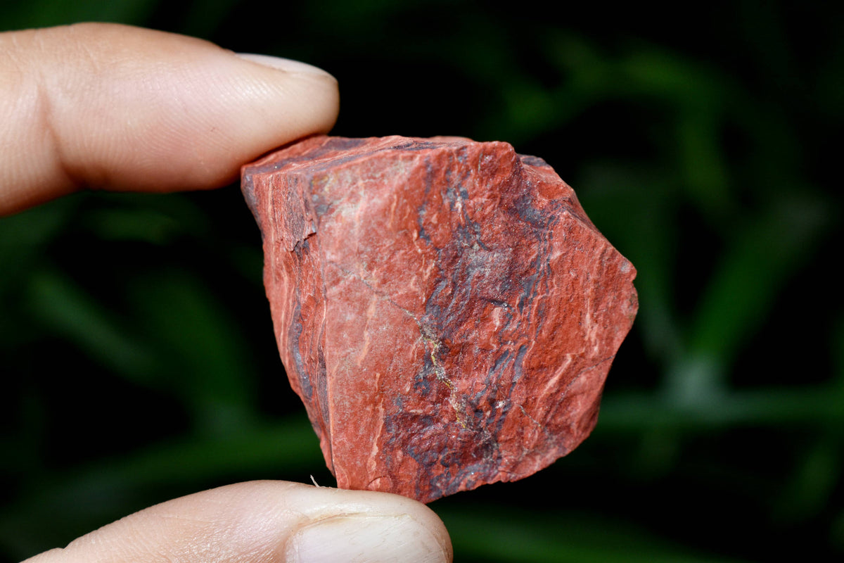 Star Bust Rough Natural Stones 1 inch Star Bust Raw Stones, Raw Crystal Chunks in pack size 4oz, 1/2lb, 1lb.  DestGlow
