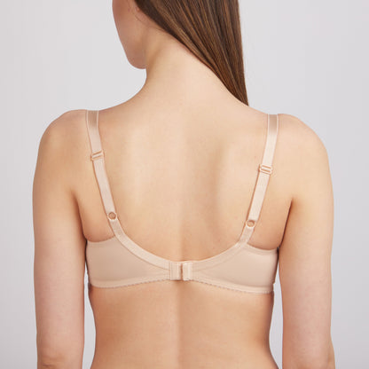 Bra Milavitsa 120150 - Underwired, Mesh Insert, Wide Straps by TheRanok.com