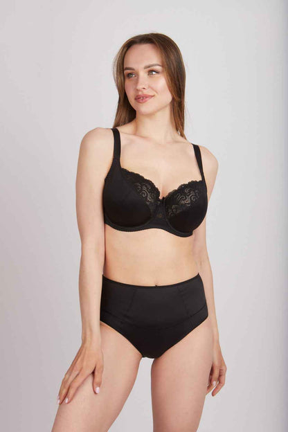 Bra Milavitsa 102830 - Underwired, Triple Segment, Cotton-Lined