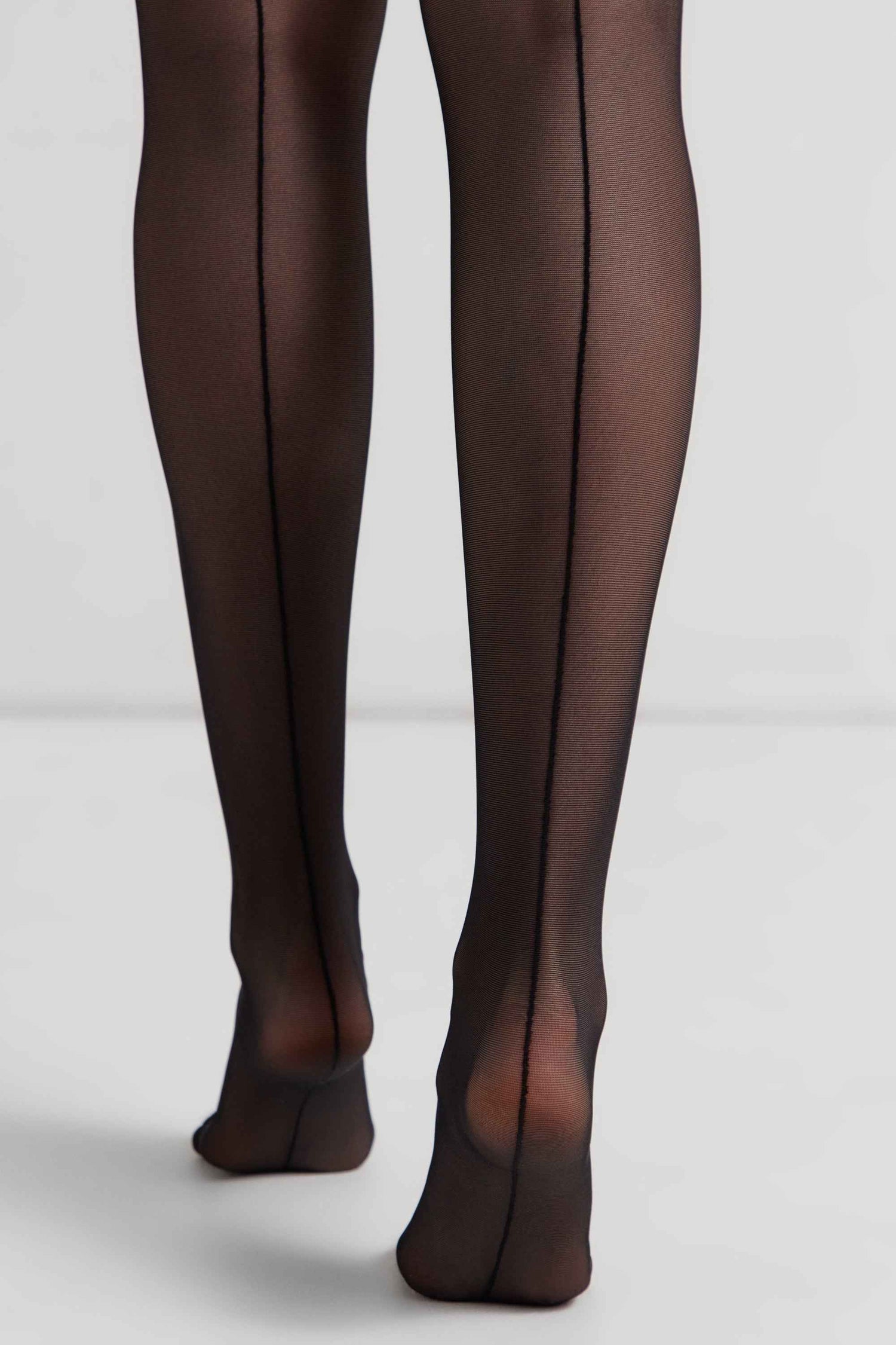 Fantasy Stockings Conte Sense - Silicone Lace Top with Back Seam Imitation