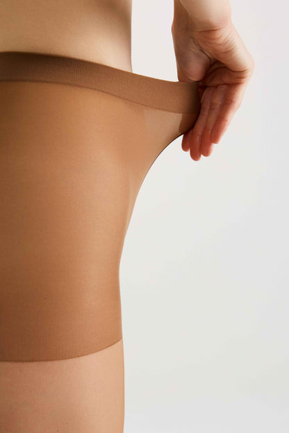 Fantasy Tights Conte Sheen - Flock and Rhinestone Applique