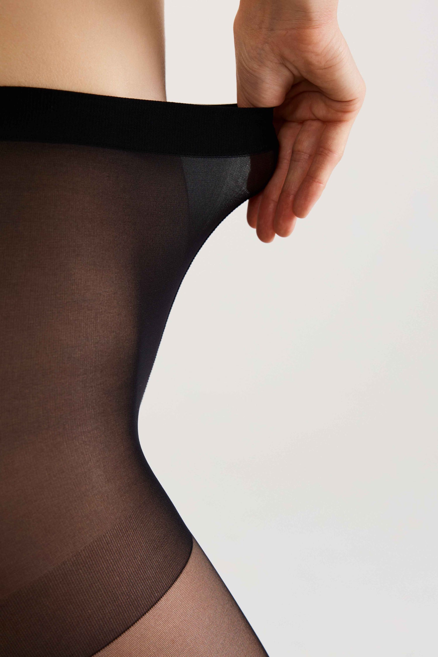 Fantasy Tights Conte Sheen - Flock and Rhinestone Applique