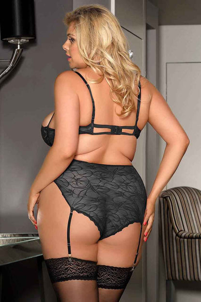 Plus Size Open Bust Bra and Garter Panty