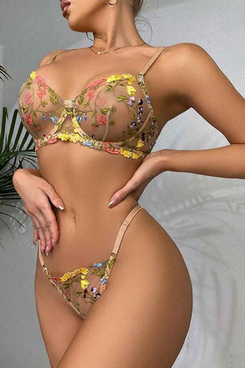 Plus Size Spring Garden Bra Set