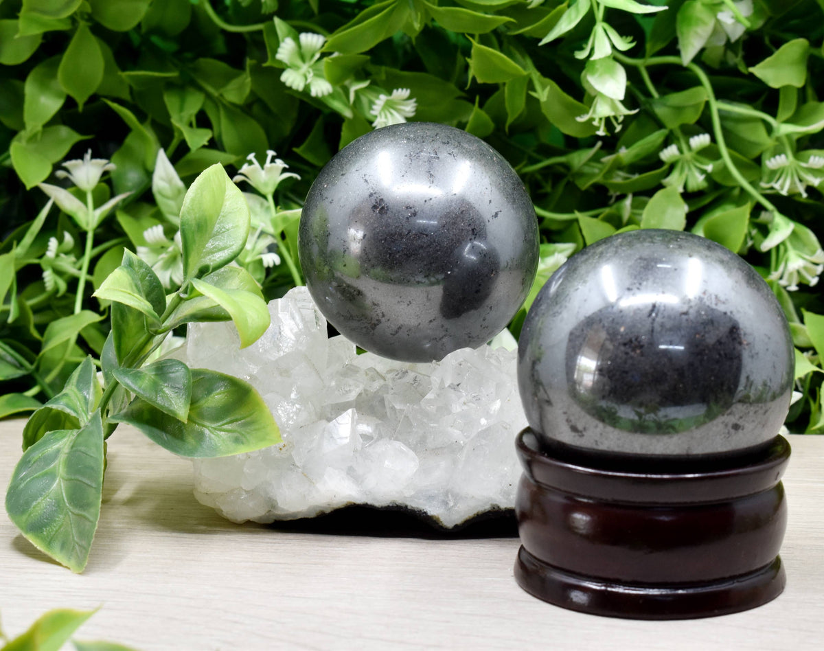 1Pc Hematite Sphere Crystal Ball Healing Sphere.