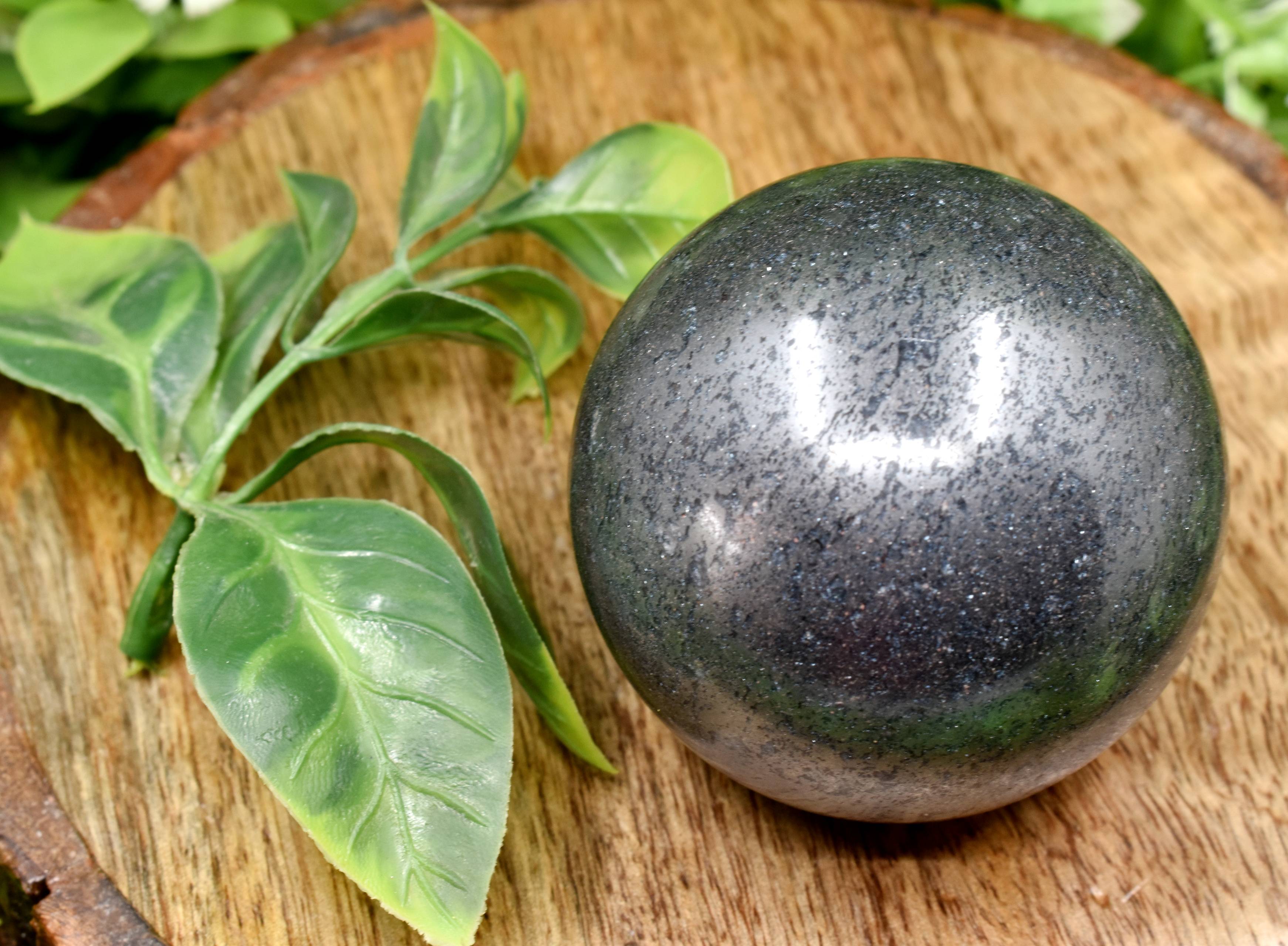 1Pc Hematite Sphere Crystal Ball Healing Sphere.