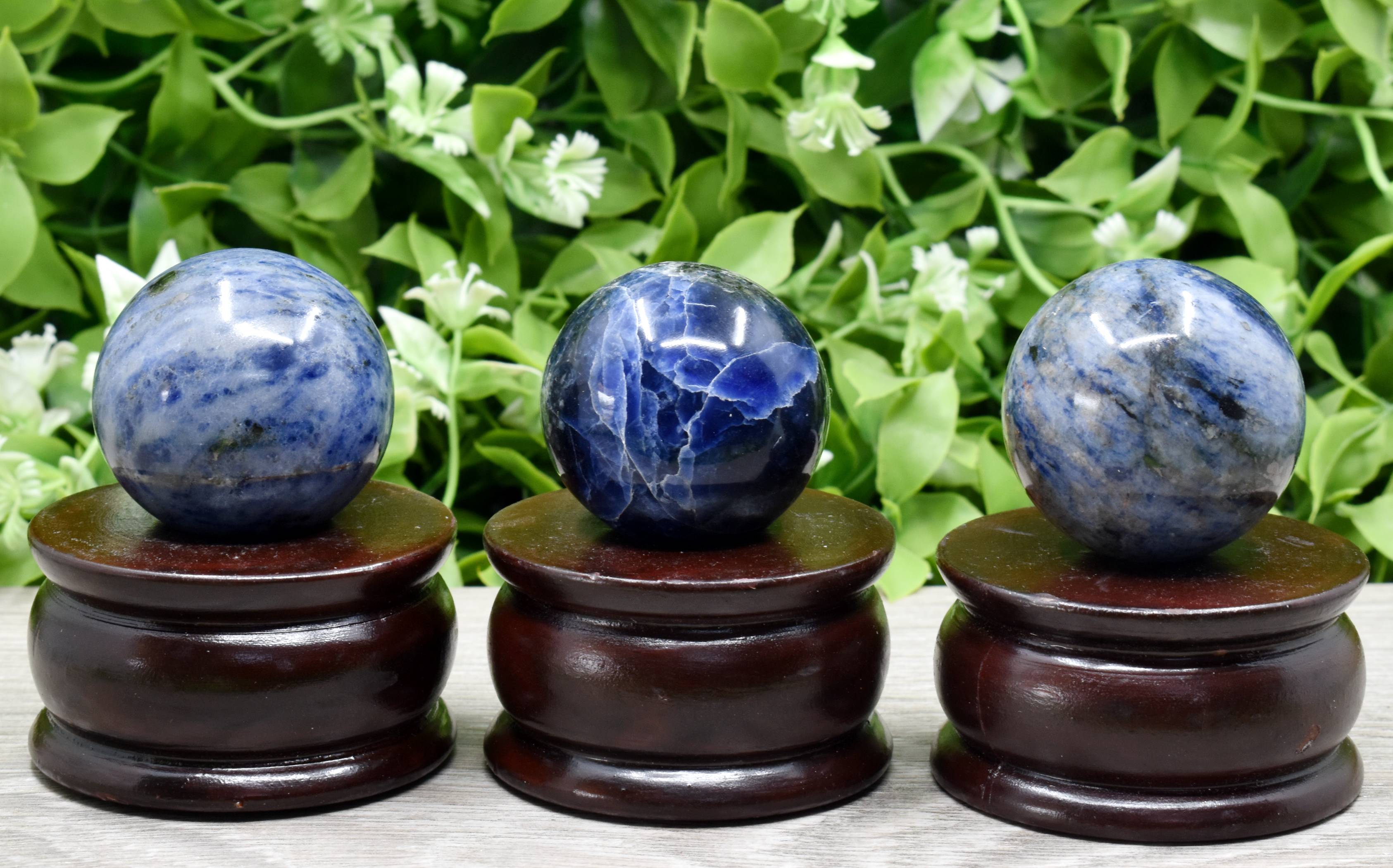 1Pc Sodalite Sphere Crystal Ball Healing Sphere  DestGlow