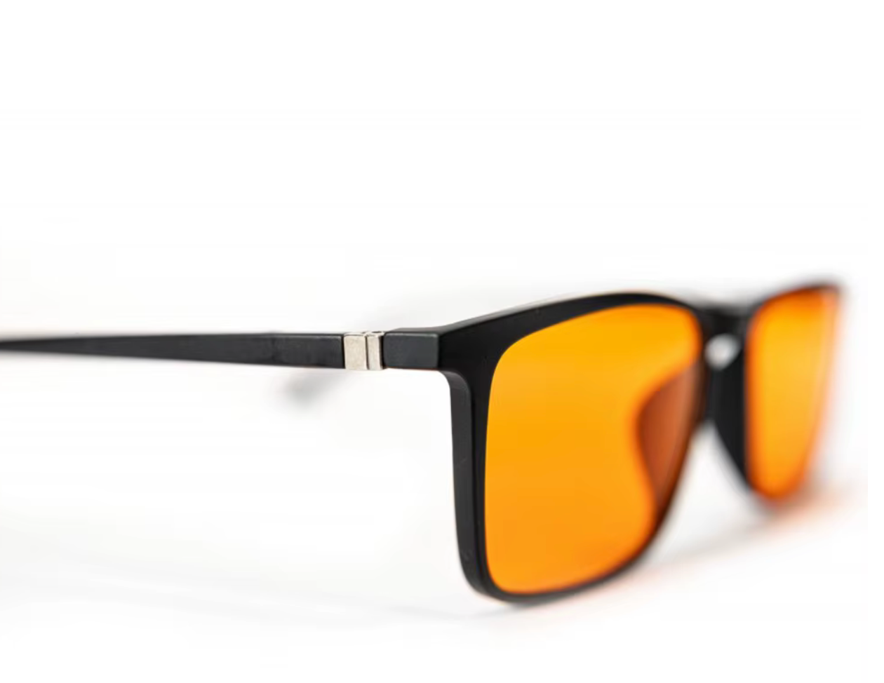 Men in Black Nighttime