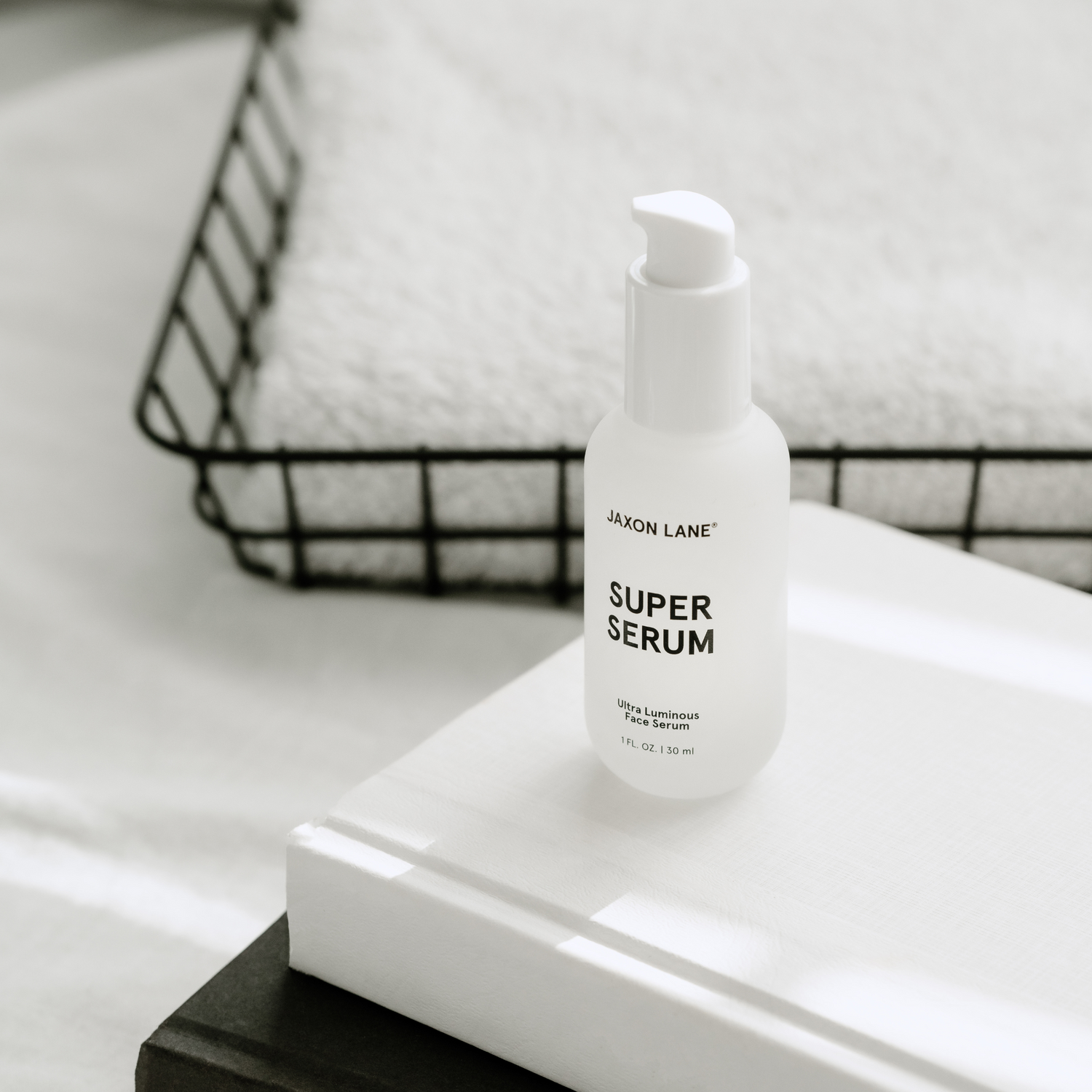 Super Serum - Ultra Luminous Face Serum by JAXON LANE