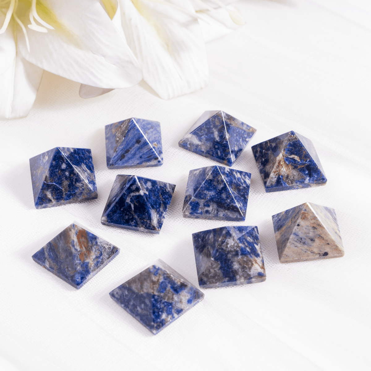 Sodalite Pyramids (Emotional Balance and Self-Trust)  DestGlow