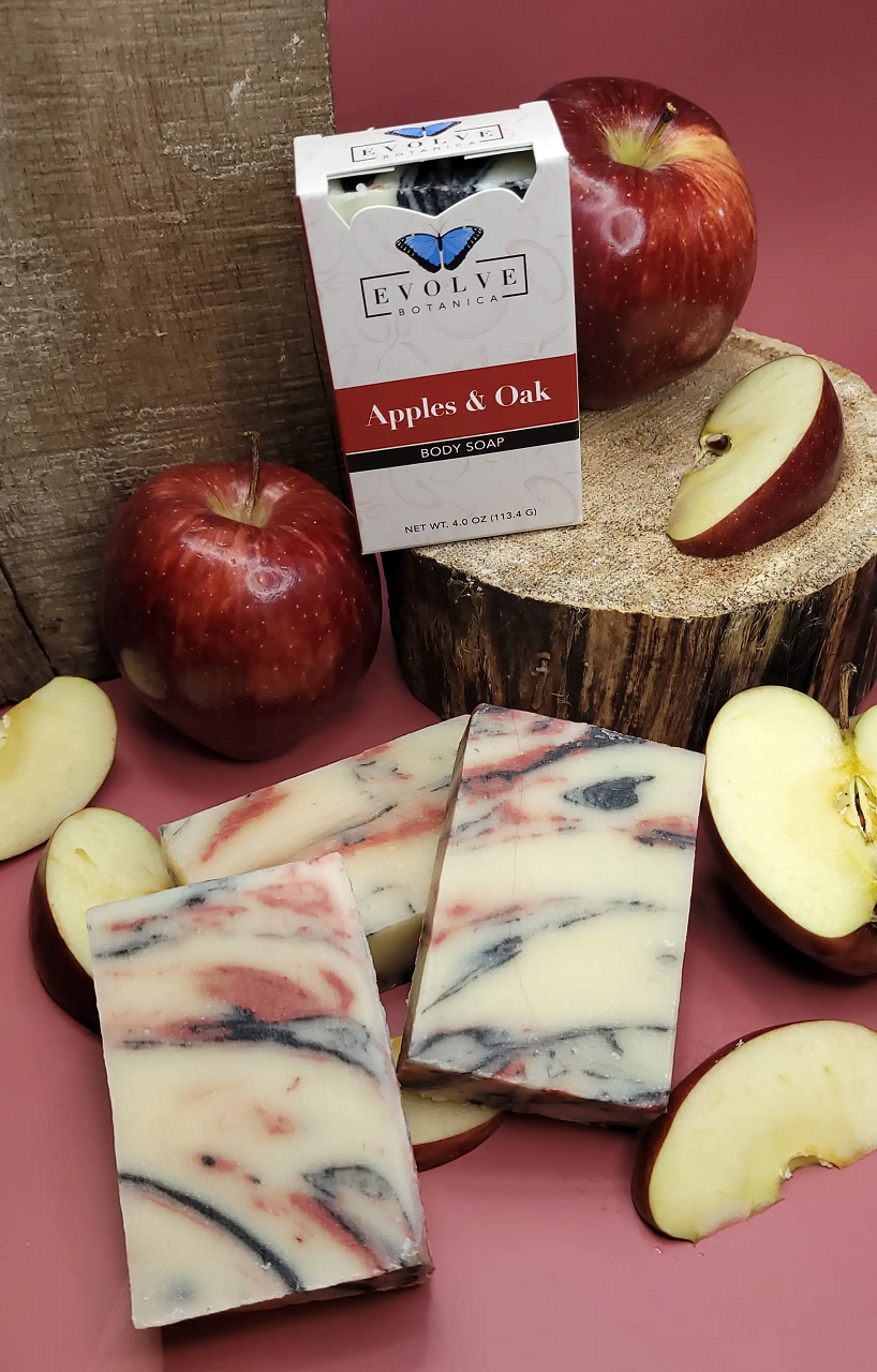 Standard Soap - Apples &amp; Oak