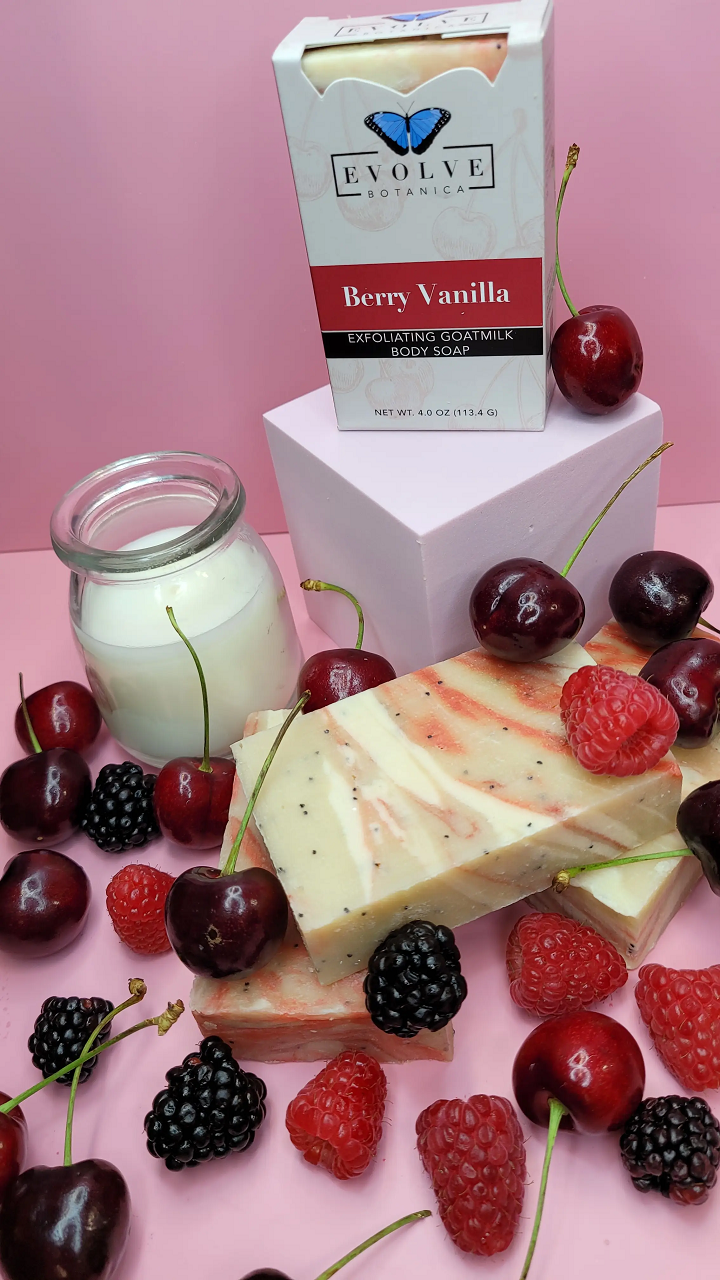 Berry Vanilla – Goat Milk Body Soap with Gentle Exfoliation