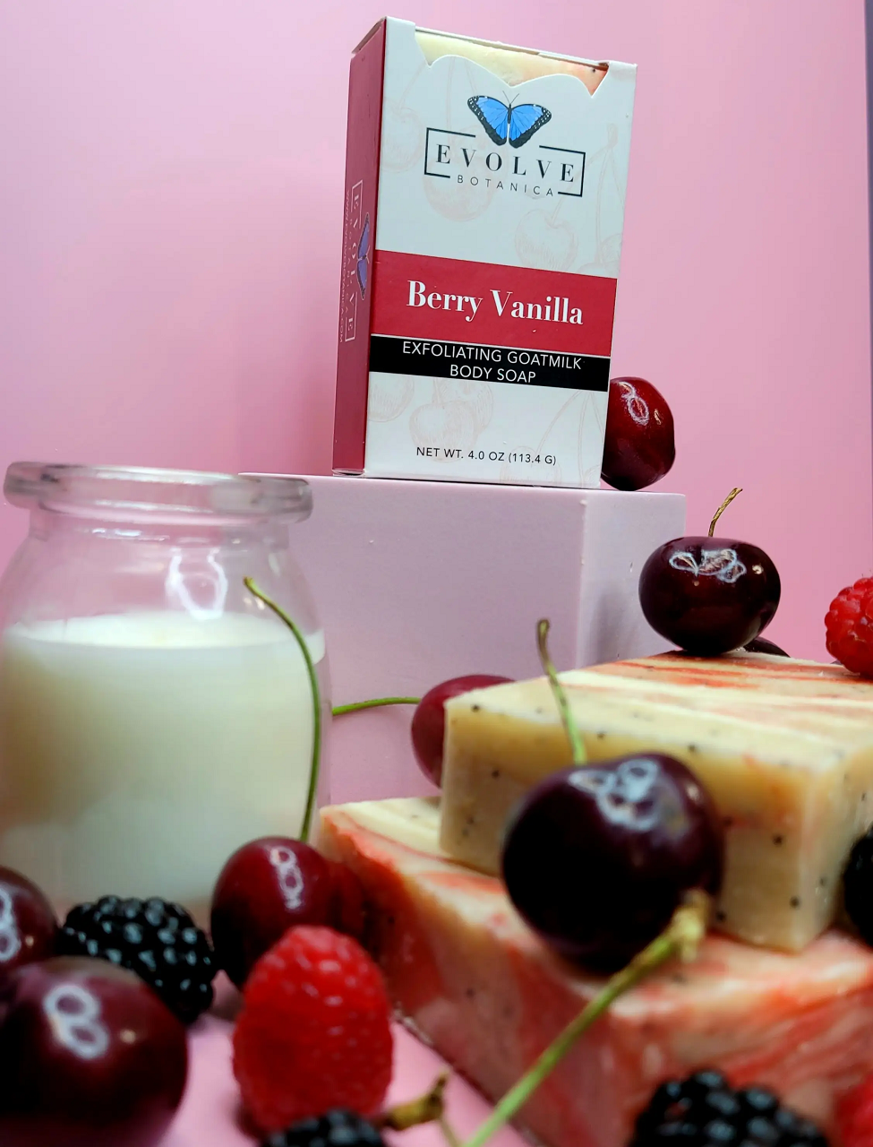 Berry Vanilla – Goat Milk Body Soap with Gentle Exfoliation