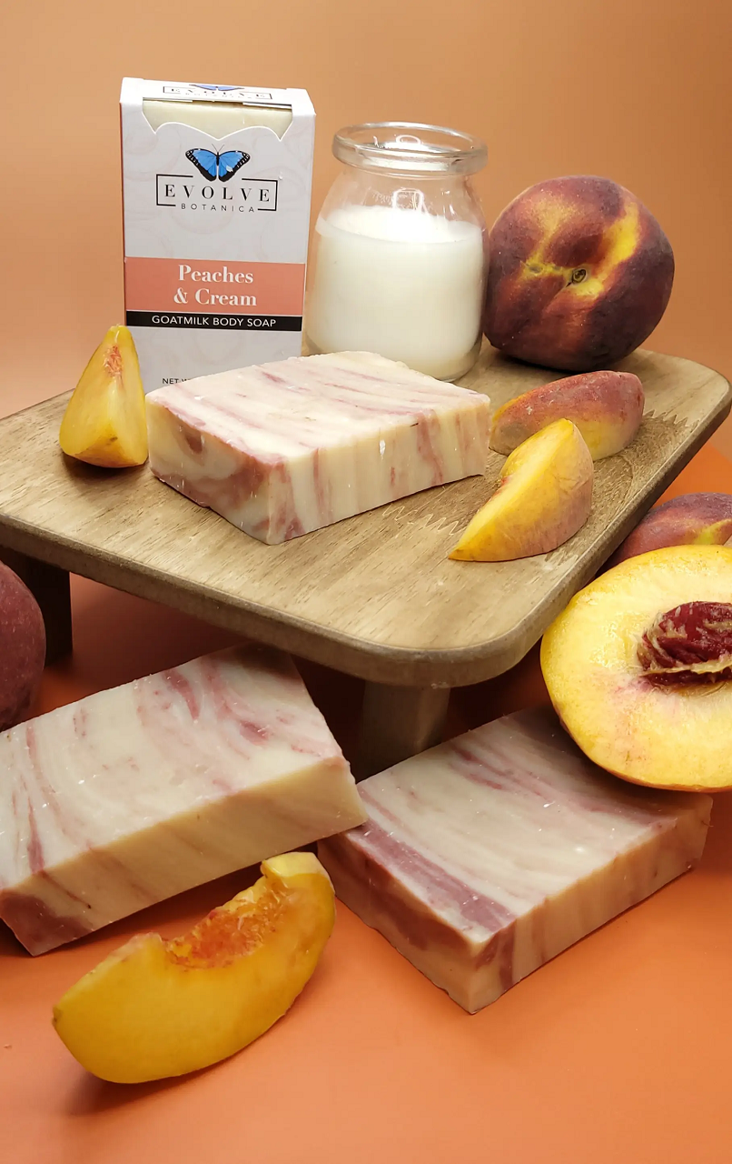Standard Soap - Peaches &amp; Cream (Goatmilk)