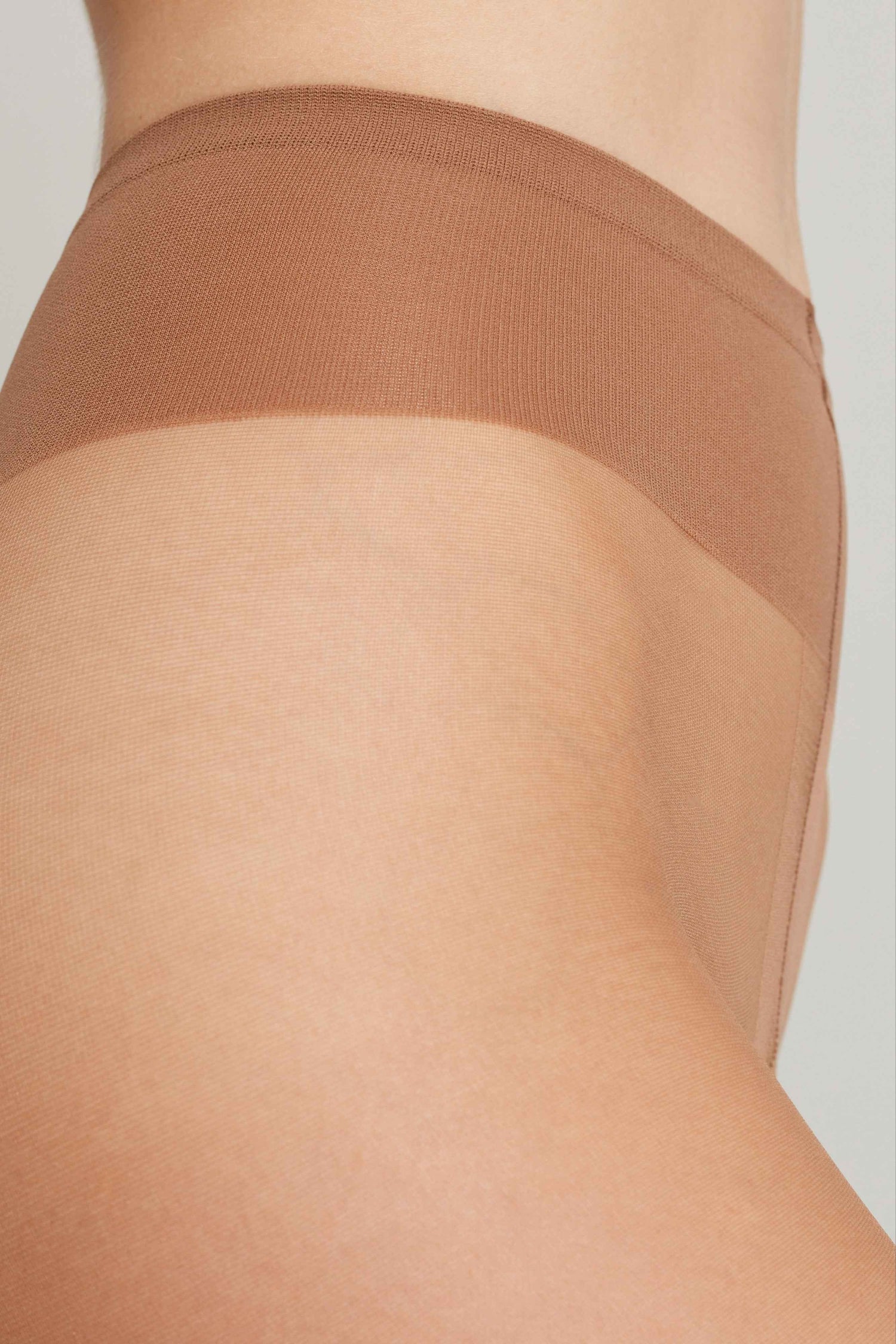 Tights Conte Top 20 Den - Low Waist Adjustable Belt