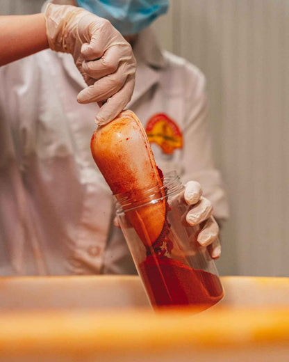 TuttoCalabria, Sweet &amp; MILD Calabrian Chili Powder Shaker (Large), 12.3oz (350g)