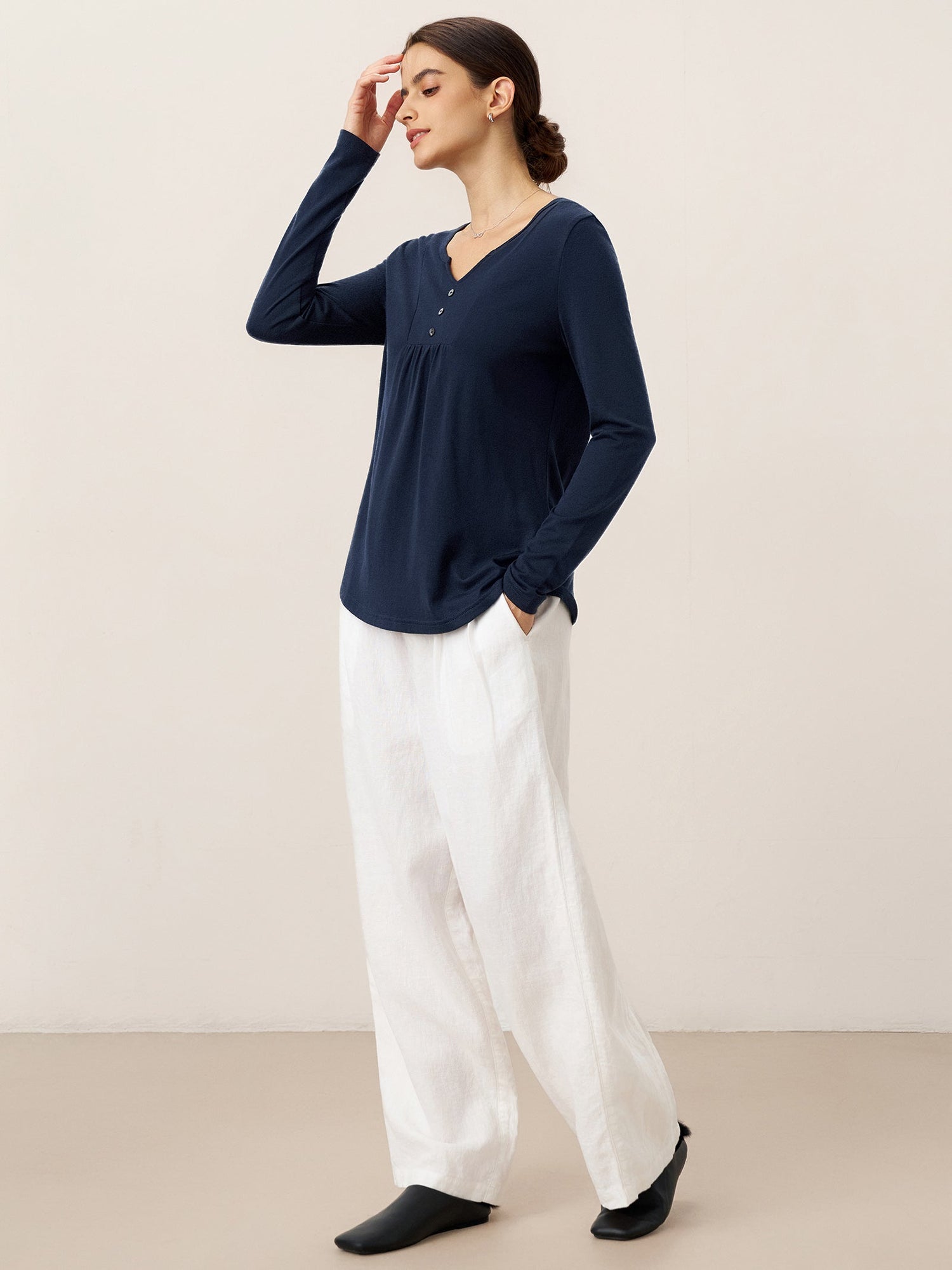 Cashmere-Blend Textured Pleated Shell Accent Stretch Top ZINNIA  DestGlow