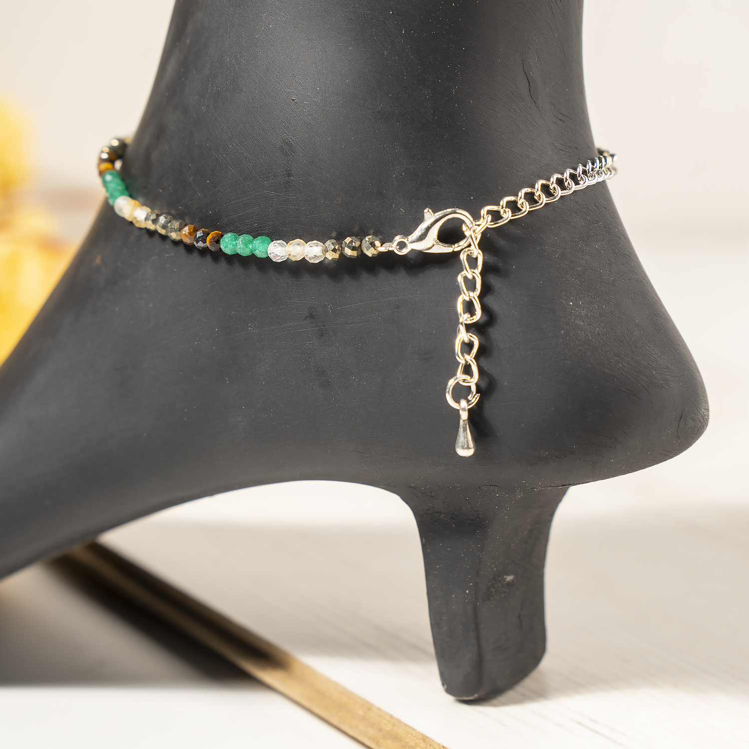 Money Magnet Crystal anklet for Healing, Protection &amp; Grounding – Natural