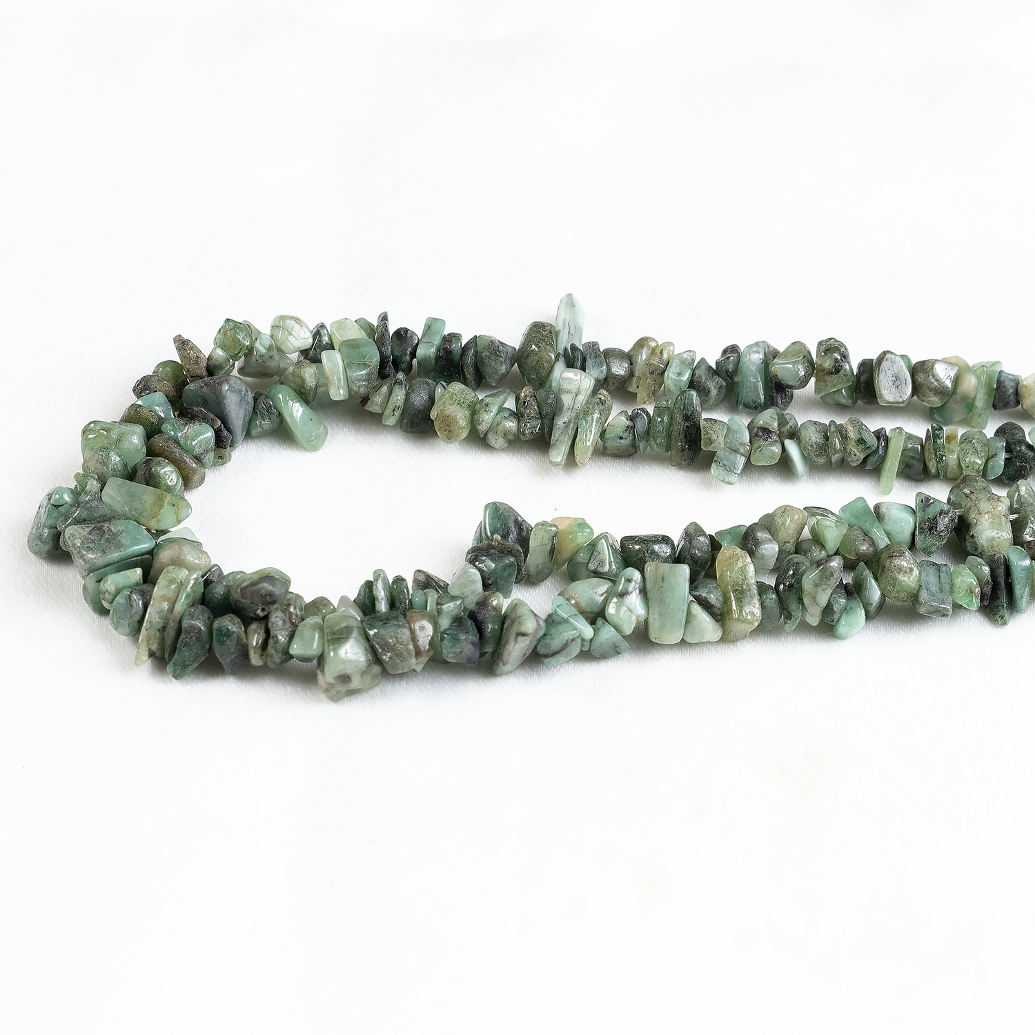 Uncut Raw Emerald Crystal Chip Beads for Necklace (Intuition and Power)  DestGlow