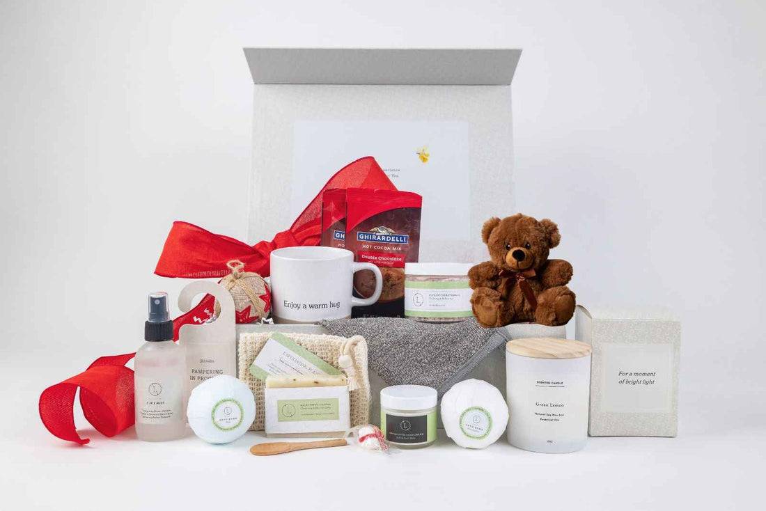 Sending a BIG hug Luxury Gift Spa Set - Full on Pampering