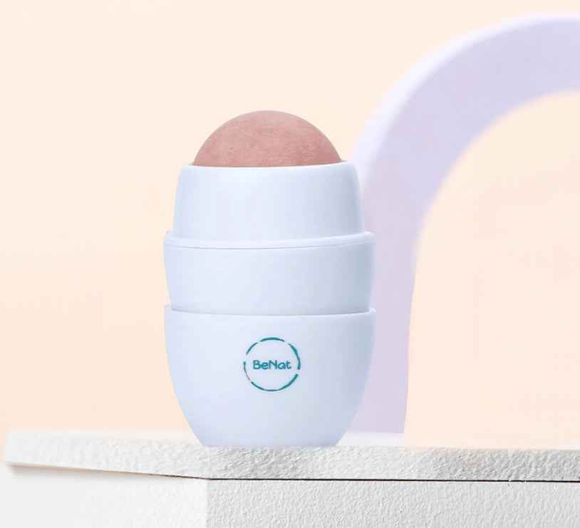 Volcanic Stone Oil-Absorbing Face Roller