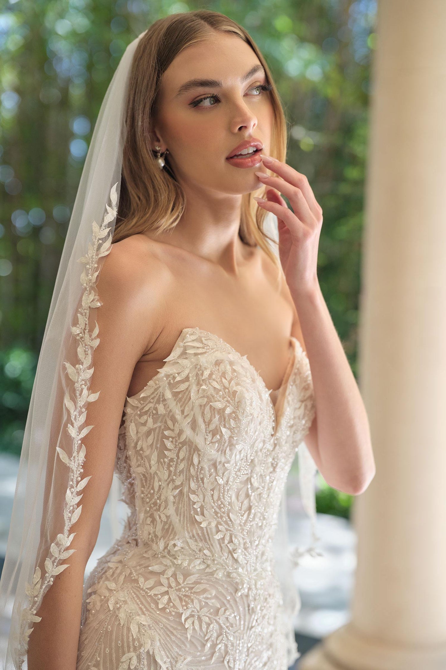 Andrea &amp; Leo WL060 Mermaid Bridal Gown Veil Included