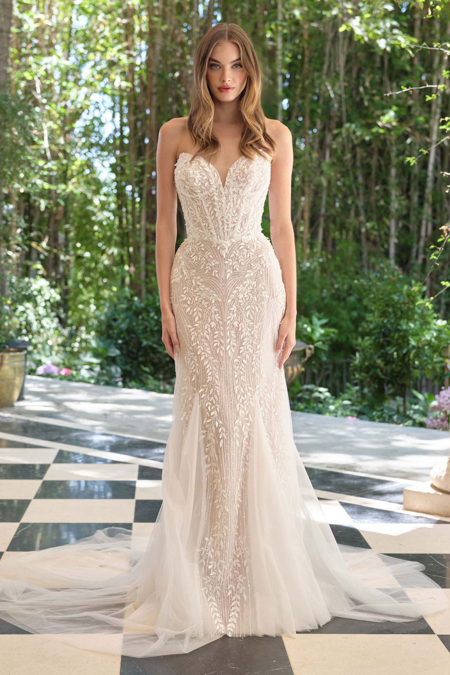Andrea &amp; Leo WL060 Mermaid Bridal Gown Veil Included