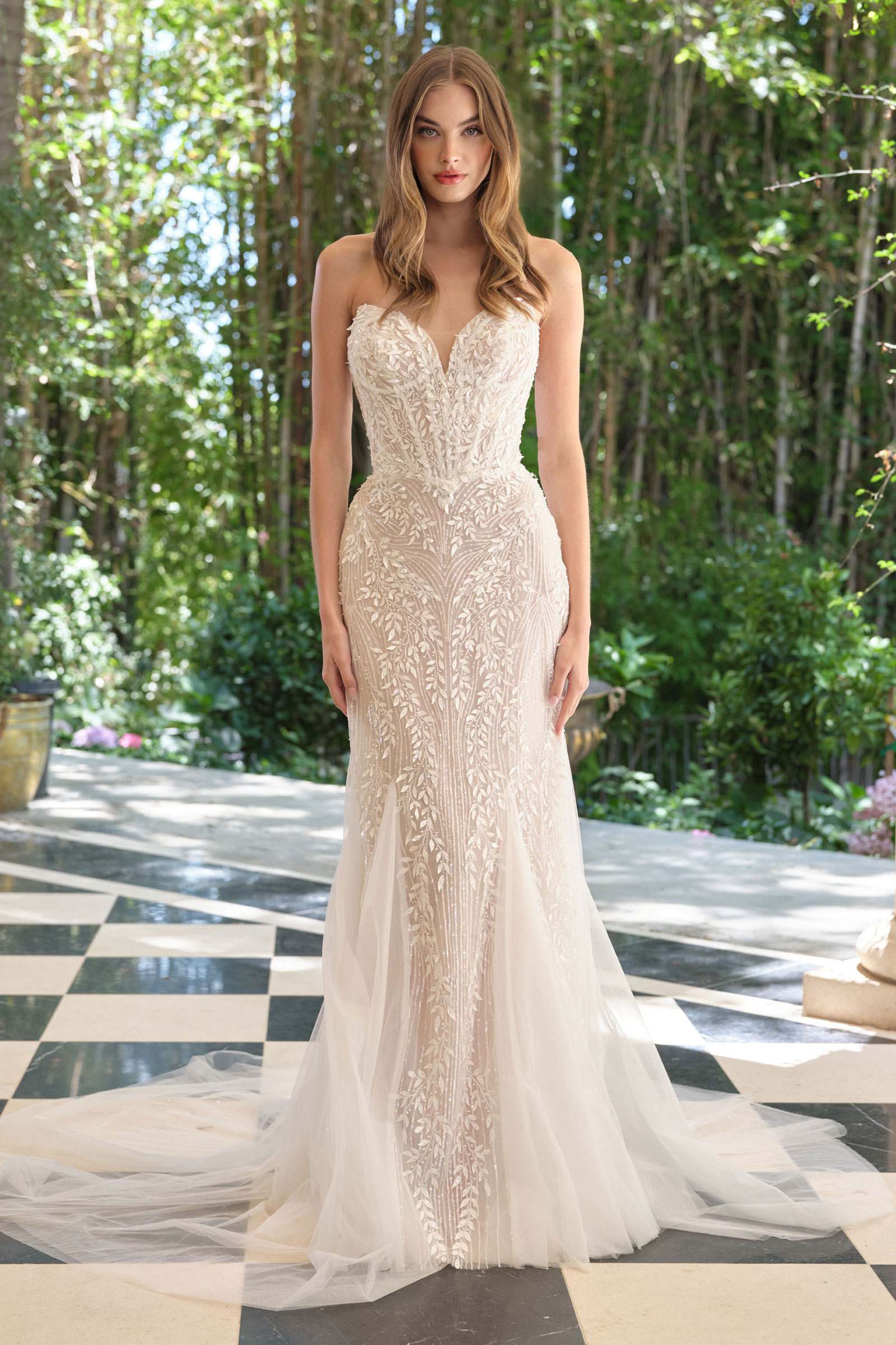 Andrea &amp; Leo WL060 Mermaid Bridal Gown Veil Included