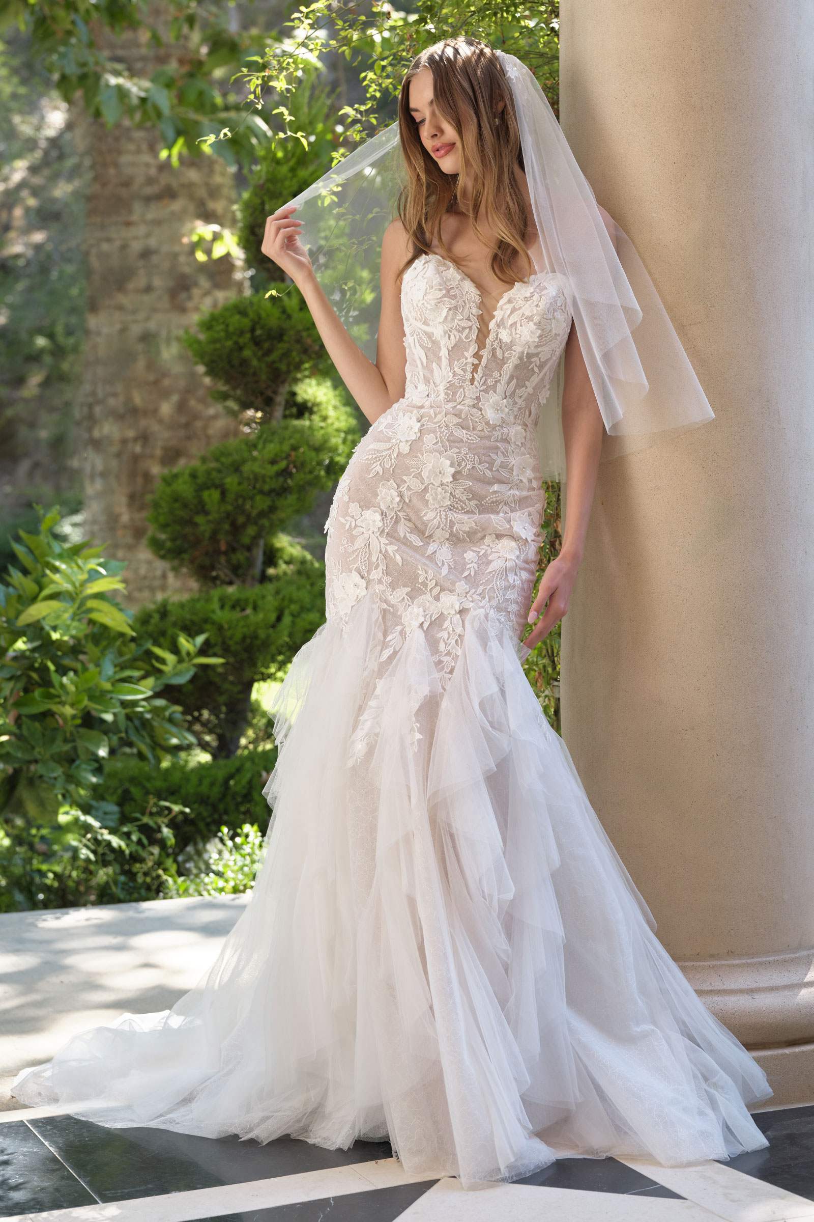 Andrea &amp; Leo WL062 Fit and Flare Strapless Wedding Gown Includes Veil