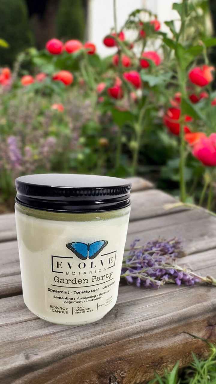 Classic 9oz Jam Jar Crystal Soy Candle - Garden Party (Serpentine)