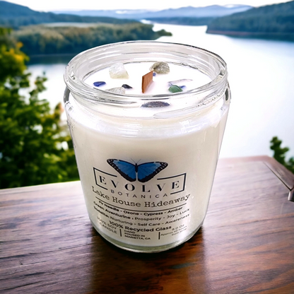 Classic 9oz Jam Jar Crystal Soy Candle - Lake House Hideaway (Aventurine)