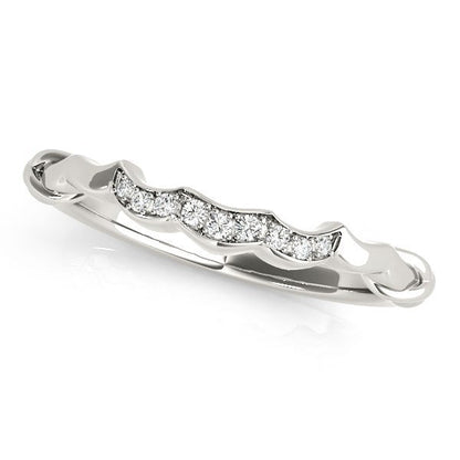 14k White Gold Scallop Wedding Band (1/20 cttw) by Bids.com