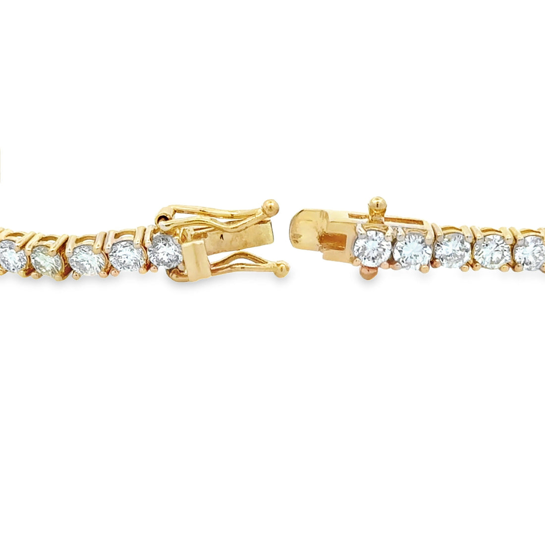 Natural 5.50ct Diamond Tennis Bracelet 18KT Yellow Gold by Bids.com