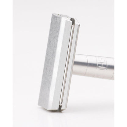 Henson Shaving [AL13-V2] Medium Safety Razor by Pasteur Pharmacy
